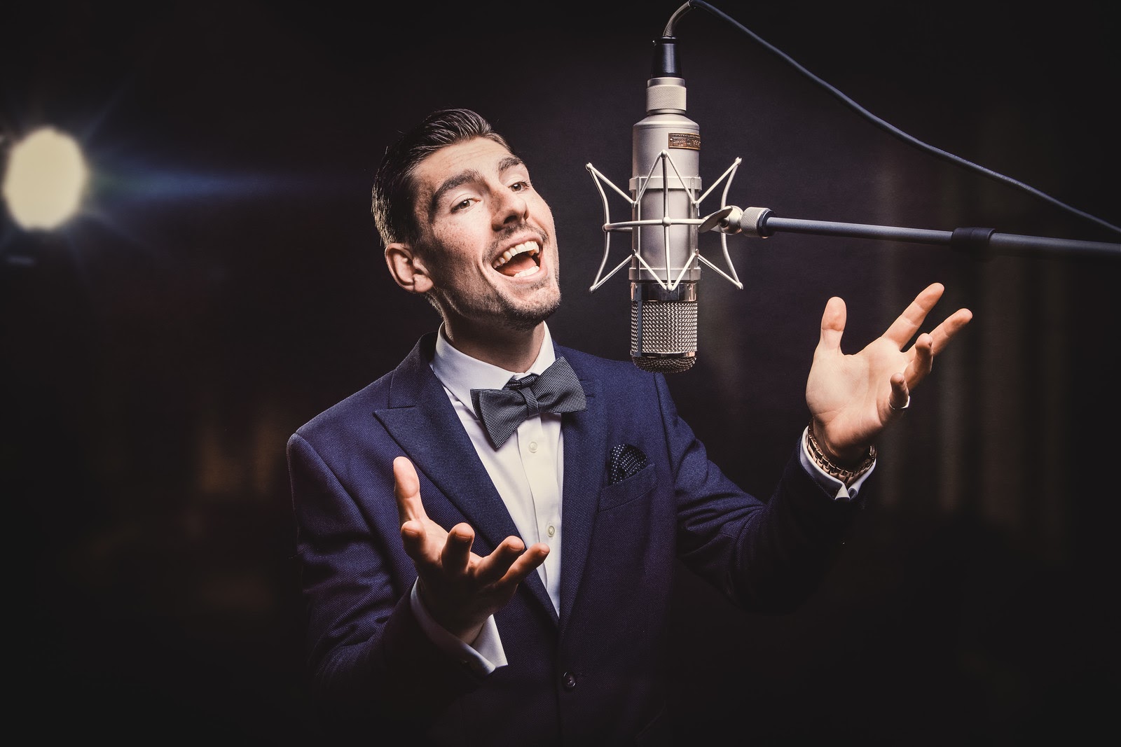 Lewis Simply Swing – Rat Pack Tribute Act Essex
